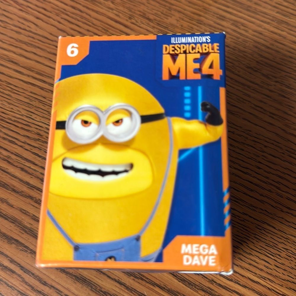 McDonald’s 2024 Despicable Me 4 HAPPY Meal Minion Toy #6 Mega Dave NEW In Box